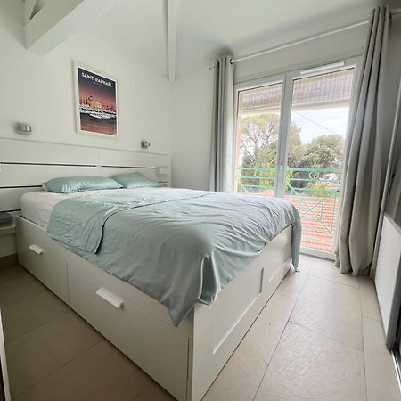 Duplex T3 Boulouris Pieds Dans L Eau Apartamento Saint-Raphaël Exterior foto