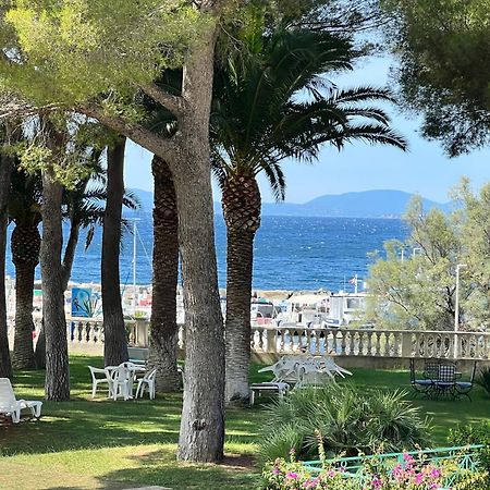 Duplex T3 Boulouris Pieds Dans L Eau Apartamento Saint-Raphaël Exterior foto