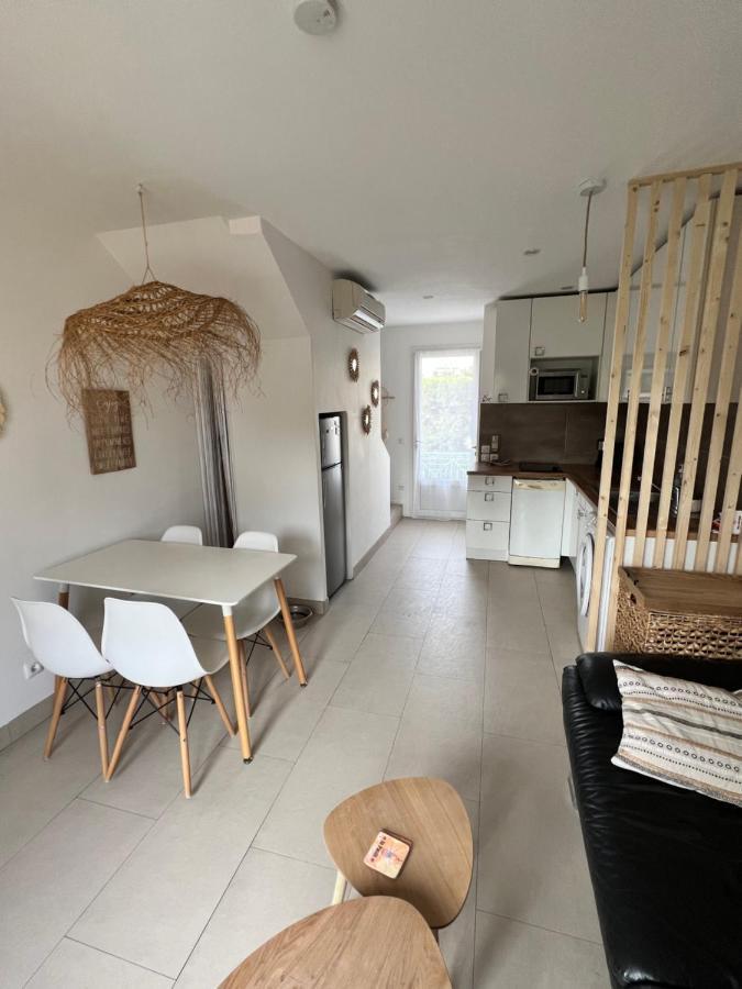 Duplex T3 Boulouris Pieds Dans L Eau Apartamento Saint-Raphaël Exterior foto