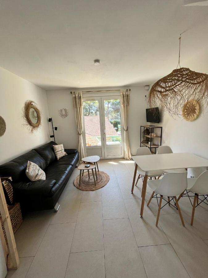 Duplex T3 Boulouris Pieds Dans L Eau Apartamento Saint-Raphaël Exterior foto